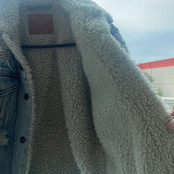 Levi Jean Jacket - Picture 5 of 5